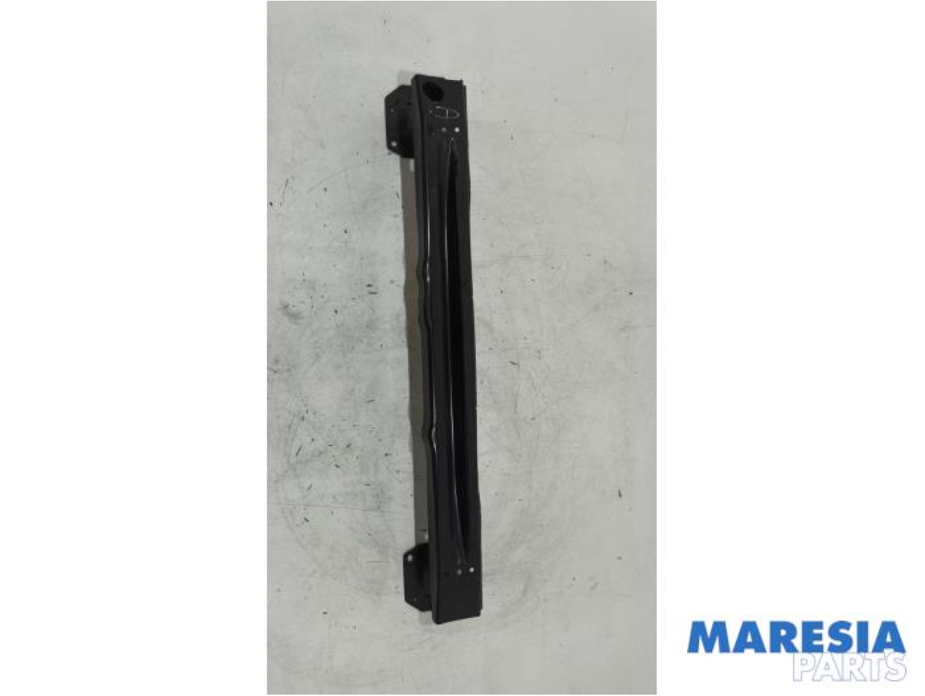 Renault - Clio - Bumperframe achter