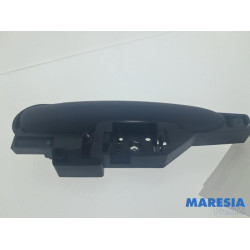 Renault - Kangoo - Front door handle 4-door, right