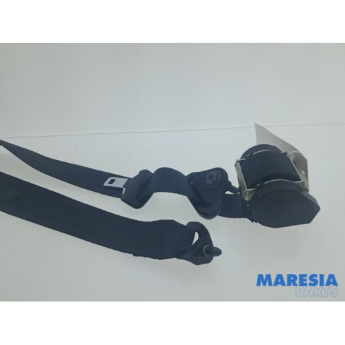 Renault - Kangoo - Rear seatbelt, right