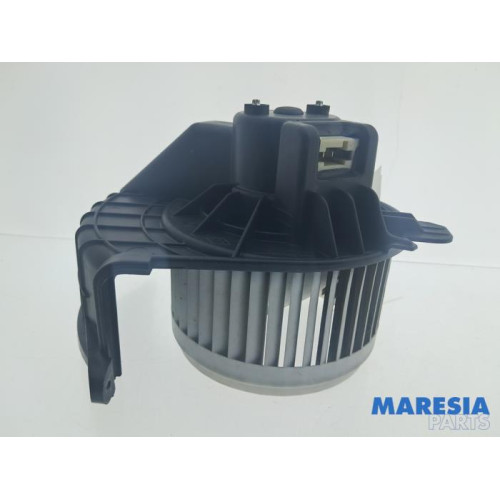 Renault - Kangoo - Heating and ventilation fan motor
