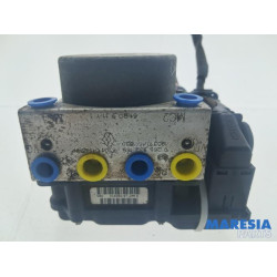 Renault - Kangoo - ABS pump