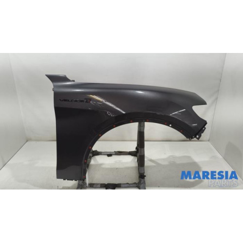 Alfa Romeo - Stelvio - Front wing, right