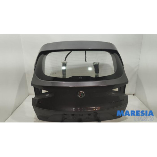 Alfa Romeo - Stelvio - Hayon