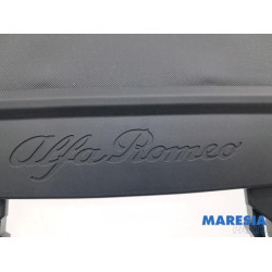 Alfa Romeo - Stelvio - Plage arrière