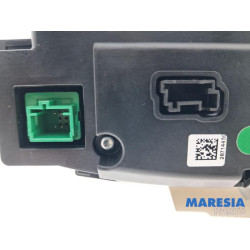 Opel - Crossland X - Display Multi Media control unit