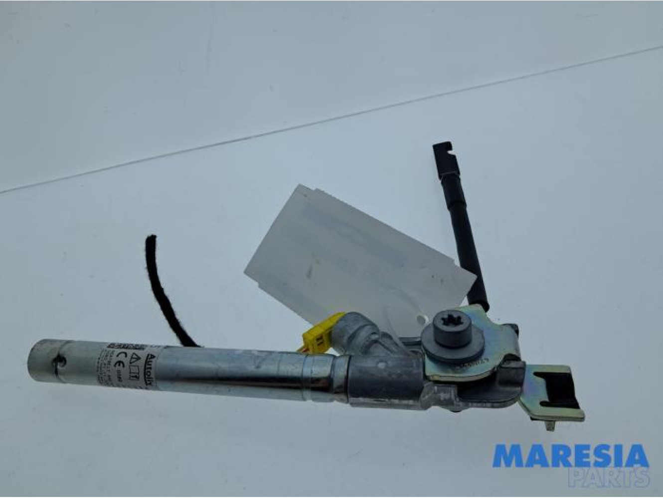 Opel - Crossland X - Gordelspanner links