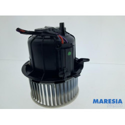 Opel - Crossland X - Heating and ventilation fan motor
