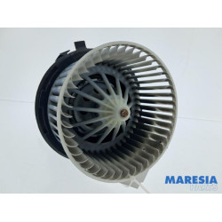 Opel - Crossland X - Heating and ventilation fan motor