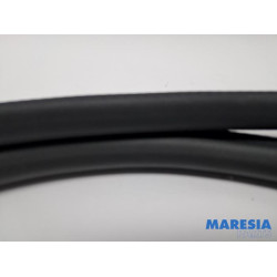 Opel - Crossland X - Rear door seal 4-door, left