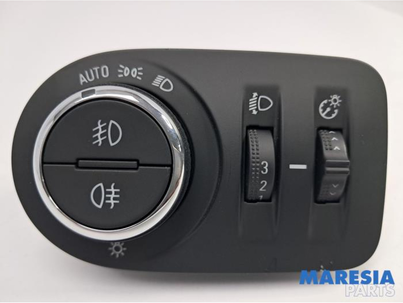 Opel - Crossland X - Light switch