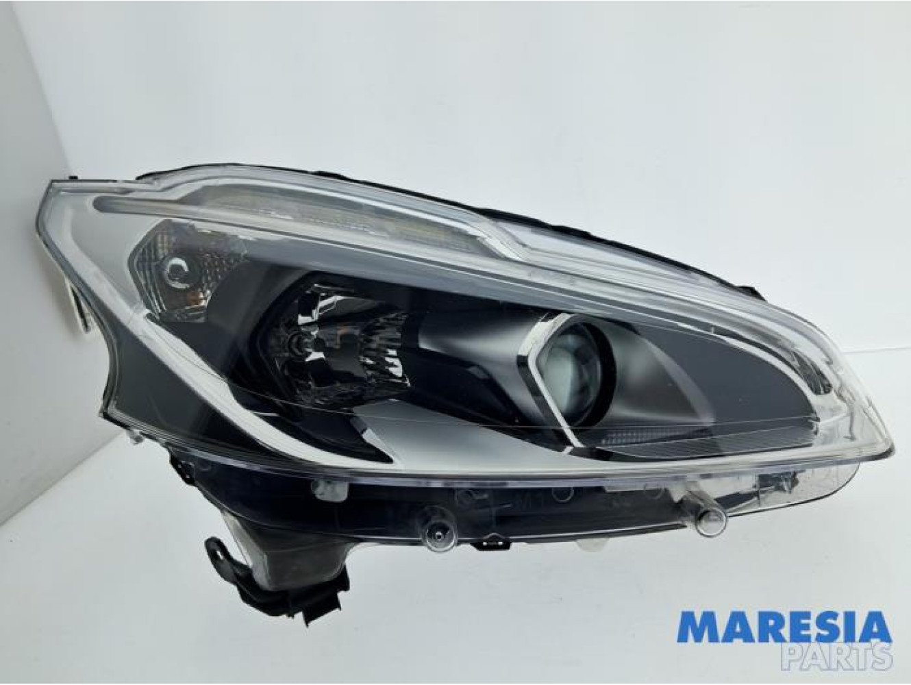 Peugeot - 208 - Phare droit