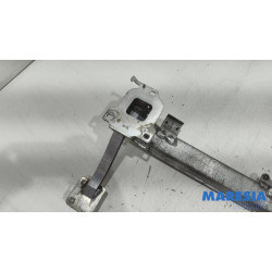 Peugeot - 208 - Bumperframe voor
