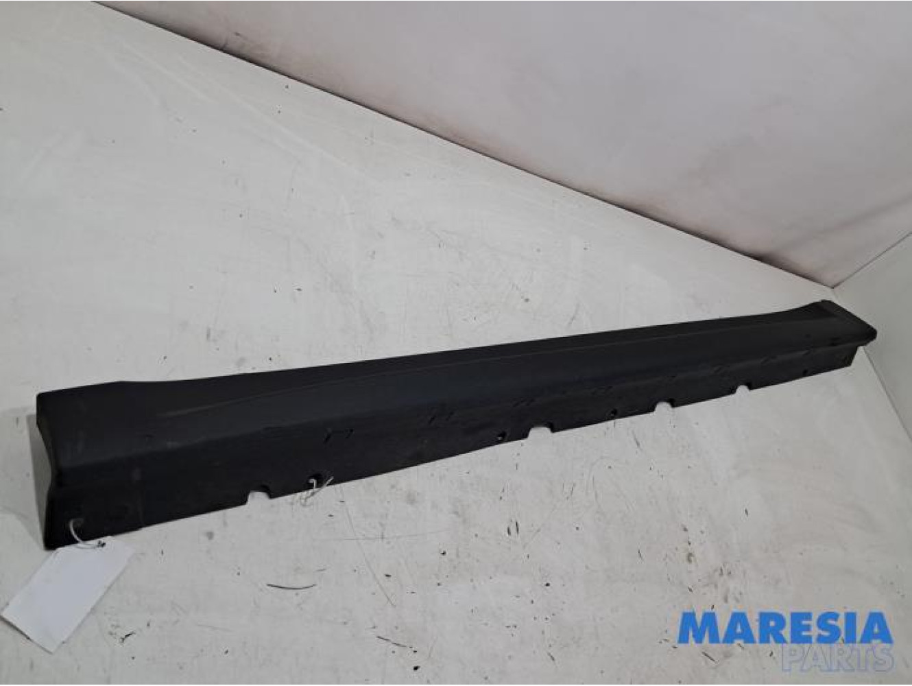 Alfa Romeo - Stelvio - Marche-pied (list de couverture) gauche