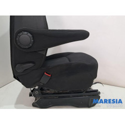 Renault - Trafic - Sitz links