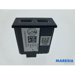 Alfa Romeo - Stelvio - AUX/USB aansluiting