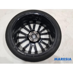 Renault - Clio - Sportvelgenset + banden