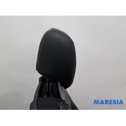 Renault - Captur - Seat, left