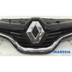 Renault - Captur - Grill