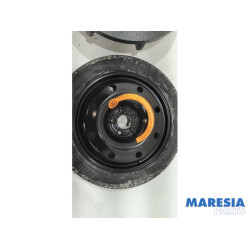Alfa Romeo - 159 - Krikset + reservewiel
