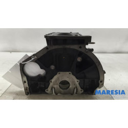 Renault - Trafic - Engine crankcase