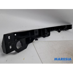 Renault - Clio - Bumperframe voor