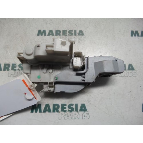 Fiat - Bravo - Door lock mechanism 4-door, front left