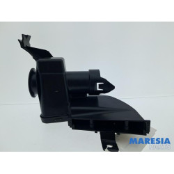 Opel - Crossland X - Resonance housing