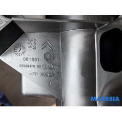 Opel - Crossland X - Resonance housing