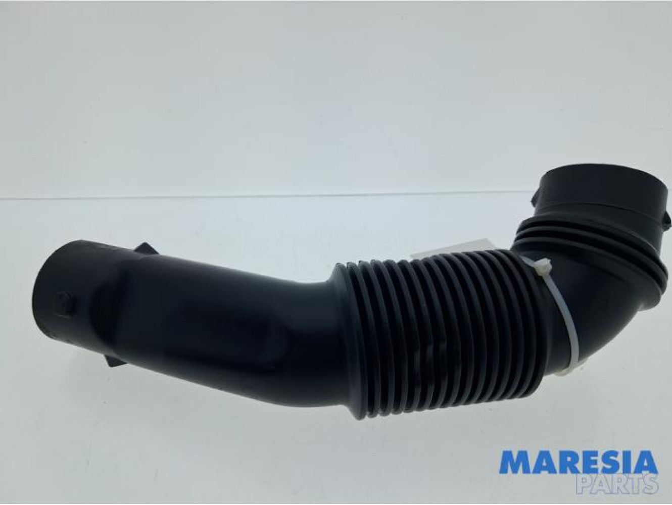Opel - Crossland X - Air intake hose