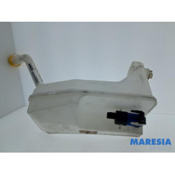 Renault - Clio - Ruitensproeiertank voor
