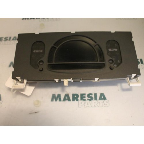Renault - Modus - Instrument panel