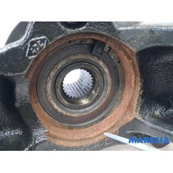 Renault - Clio - Achsschenkel links vorne
