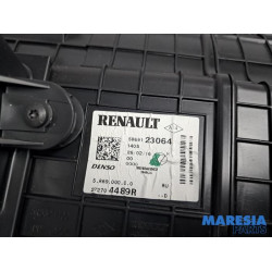 Renault - Captur - Kachelhuis