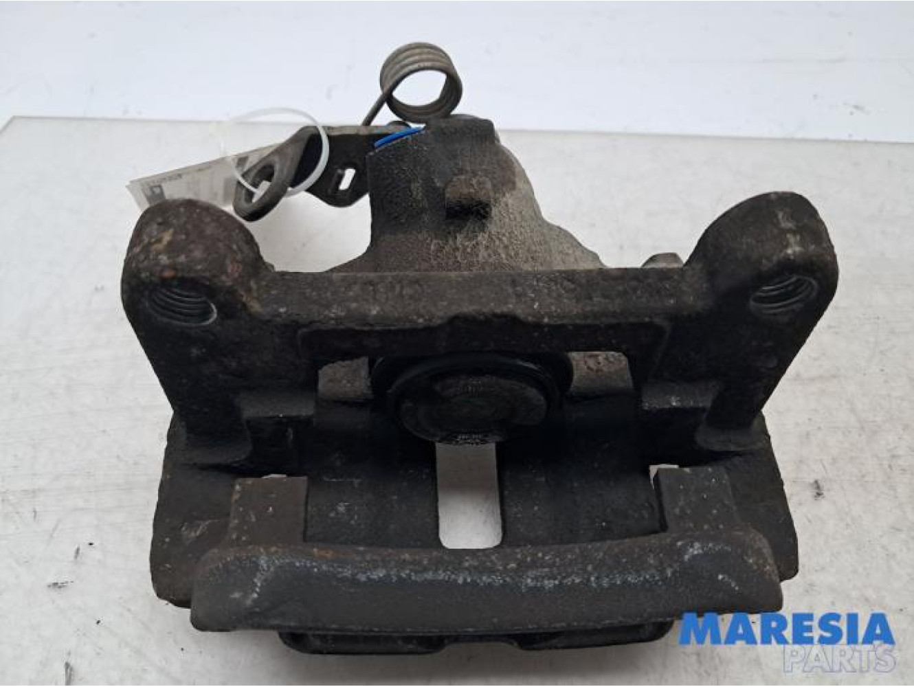 Renault - Trafic - Remklauw (Tang) links-achter