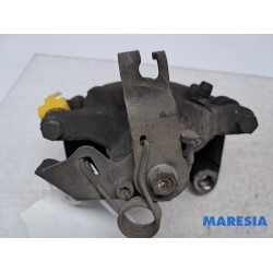 Renault - Trafic - Remklauw (Tang) links-achter