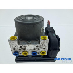 Renault - Trafic - ABS Pumpe