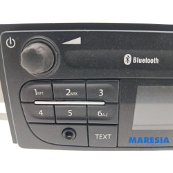 Renault - Trafic - Radio