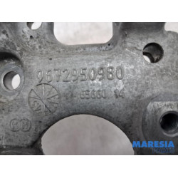 Peugeot - Expert - Dynamosteun onder
