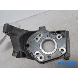 Peugeot - Expert - Stütze Dieselpumpe