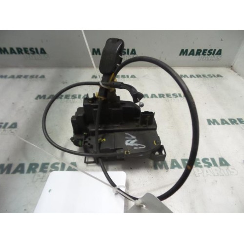 Renault - Modus - Front door lock mechanism 4-door, right