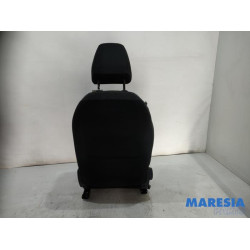 Peugeot - 208 - Sitz rechts