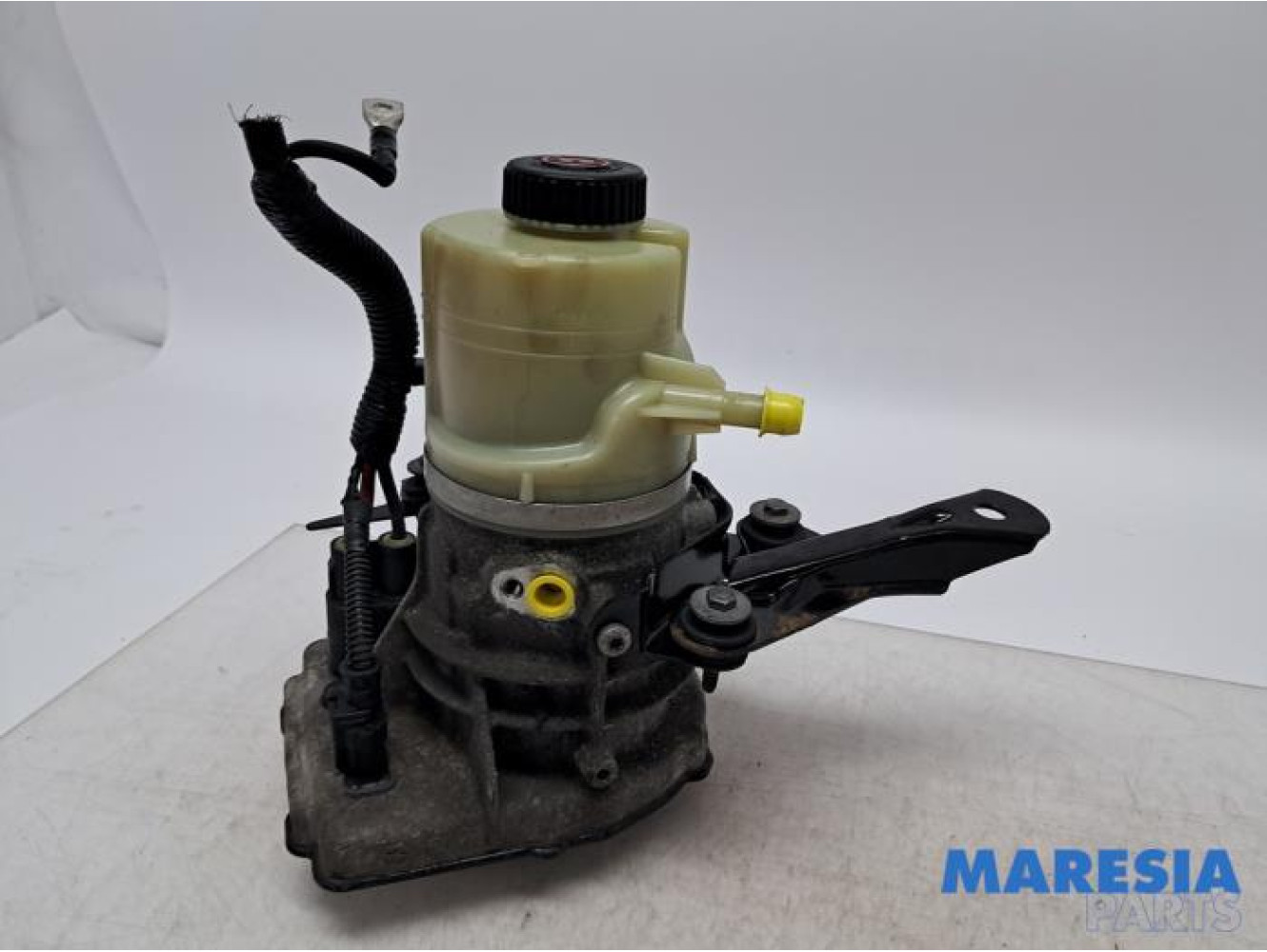 Renault - Trafic - Stuurbekrachtiging Pomp