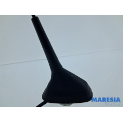 Renault - Captur - Antenne