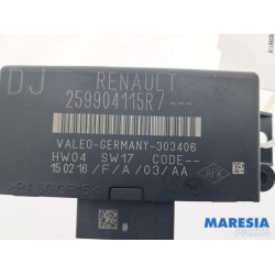Renault - Captur - PDC Module