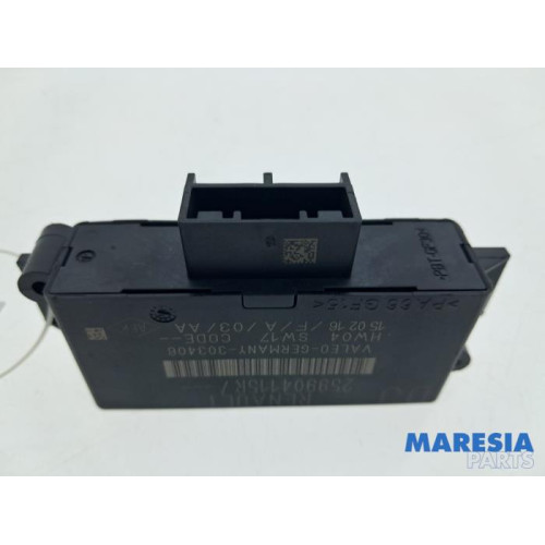 Renault - Captur - PDC Modul
