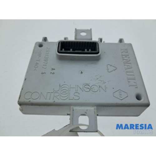 Renault - Captur - Navigation Modul