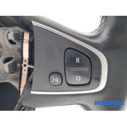 Renault - Captur - Stuurwiel