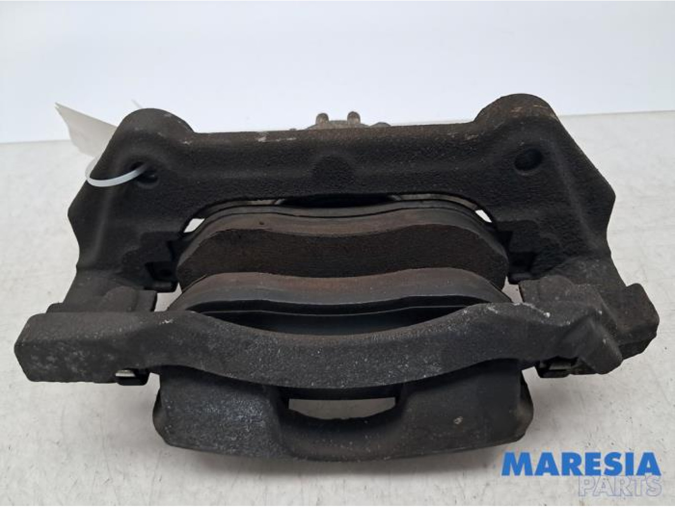 Renault - Trafic - Remklauw (Tang) links-voor