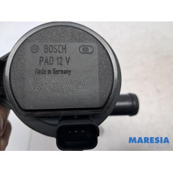 Renault - Trafic - Additional water pump