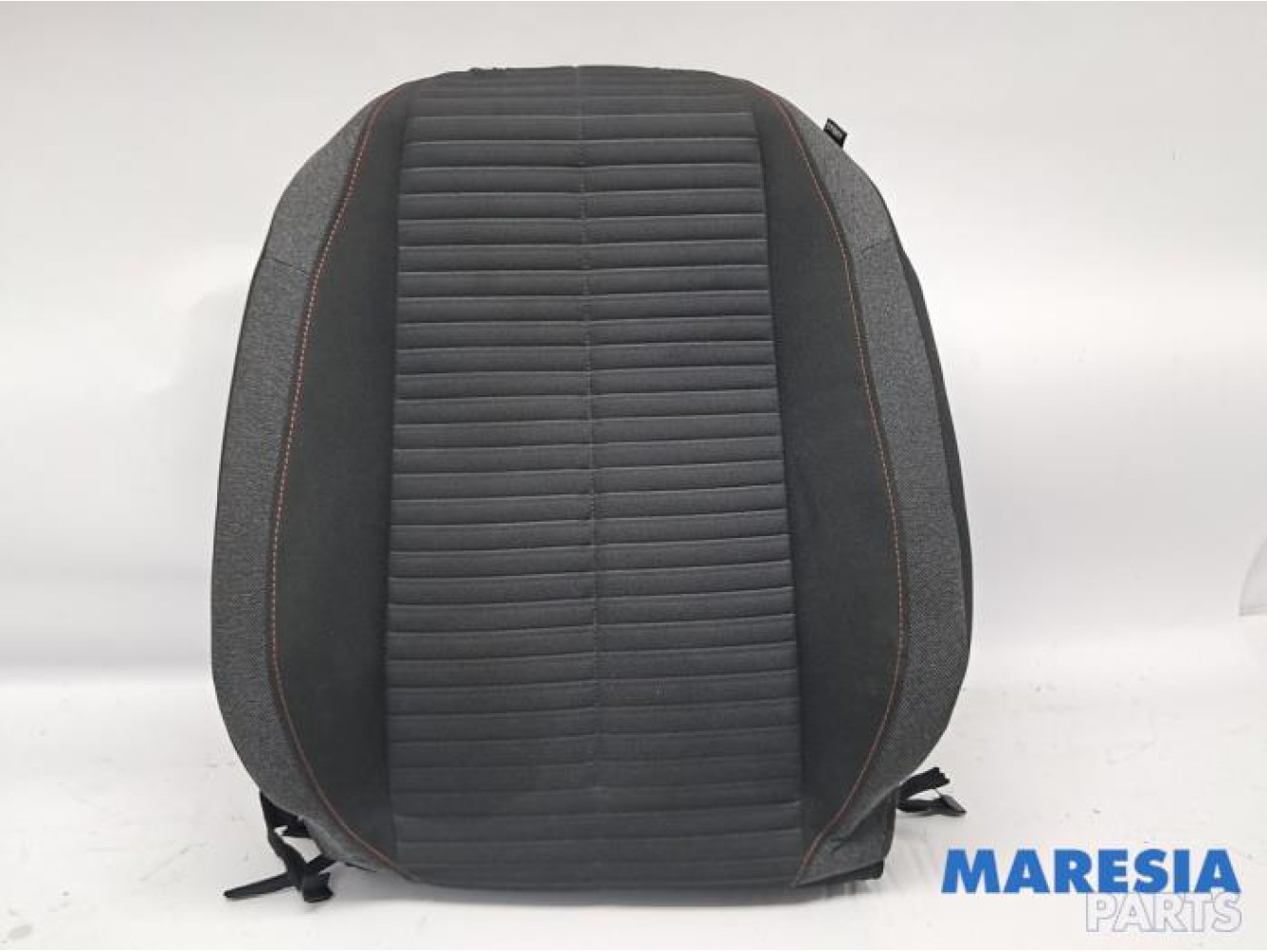 Peugeot - 208 - Sitz Verkleidung links